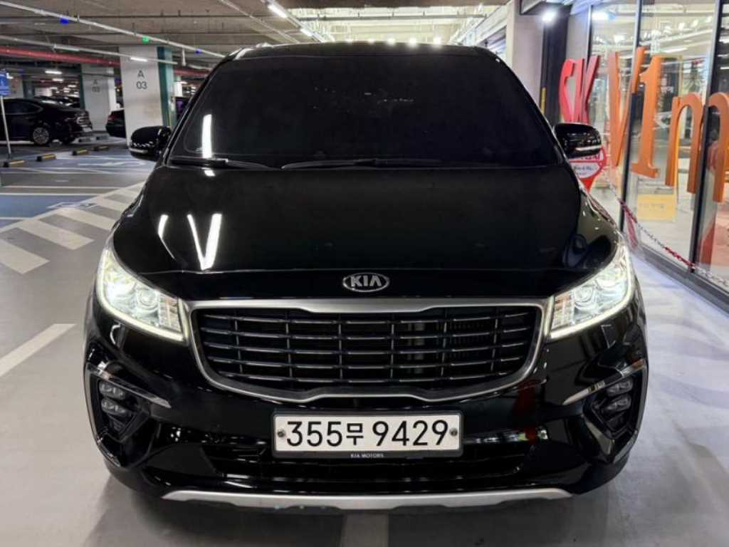 KIA Carnival - Vista 2
