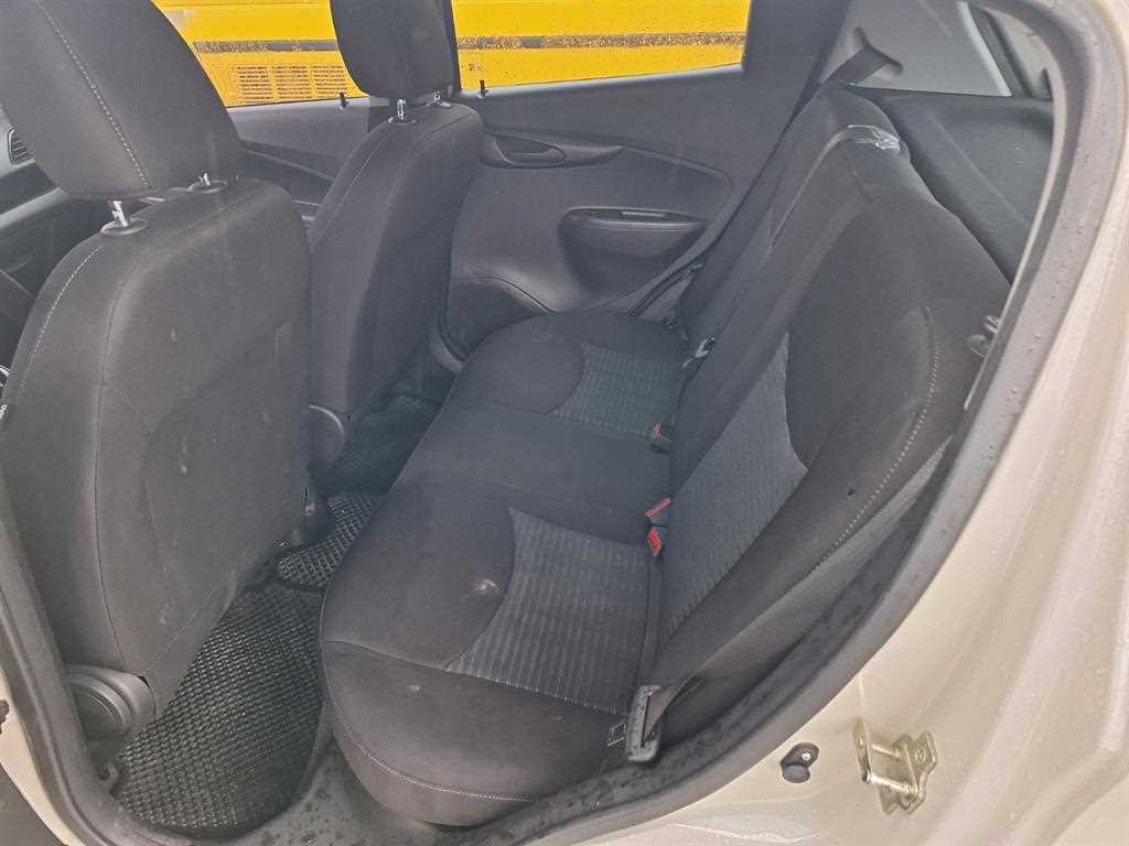 Chevrolet Spark - Vista 10