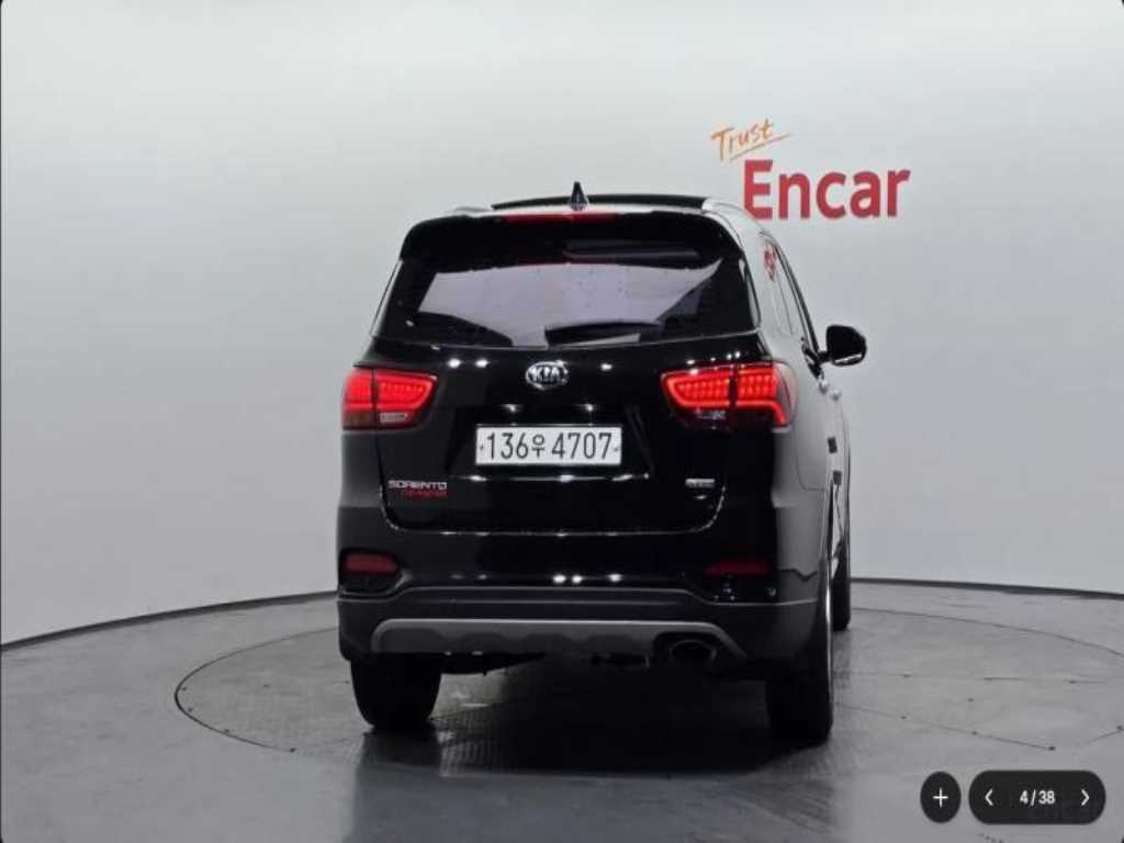 KIA Sorento - Vista 4