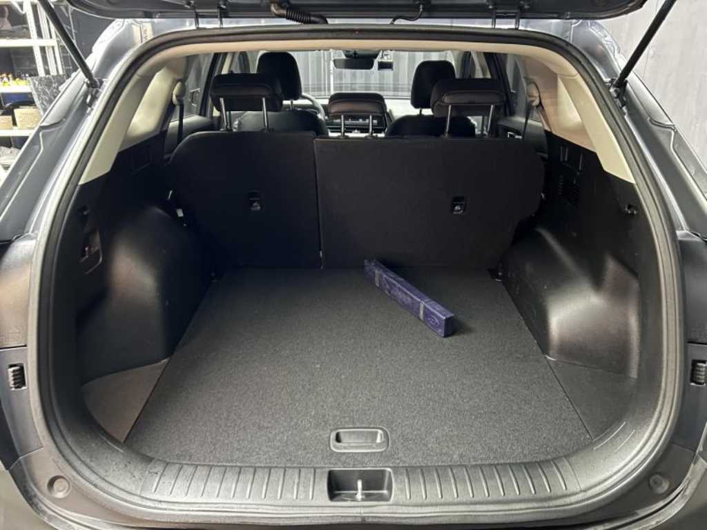 KIA Sportage - Vista 5