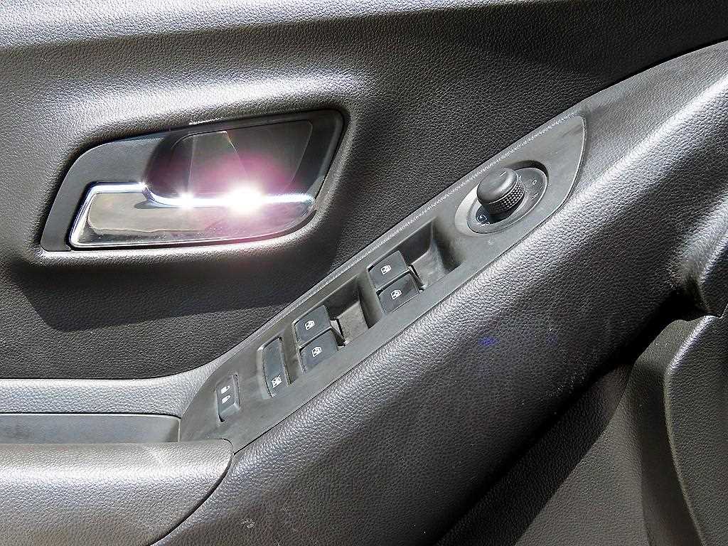 Chevrolet Trax - Vista 11