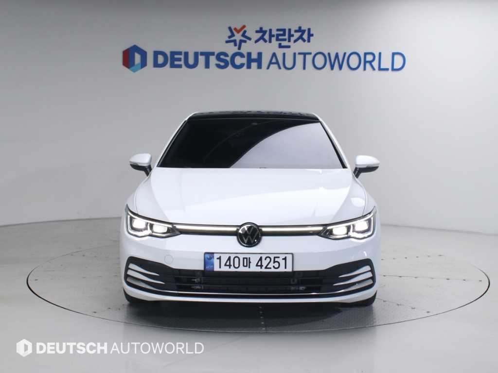 Volkswagen Golf - Vista 3
