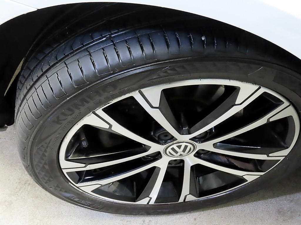 Volkswagen Golf 2015 Blanco - Importación desde Corea - HF Imports Iquique - Foto 20