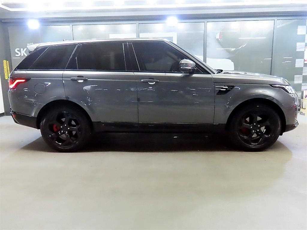 Land Rover Range Rover Sports - Vista 3