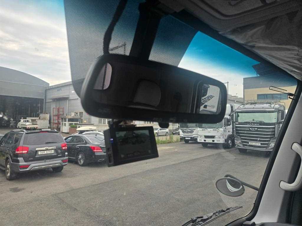 medium and large cargo truck 2026 Blanco - Importación desde Corea - HF Imports Iquique - Foto 14