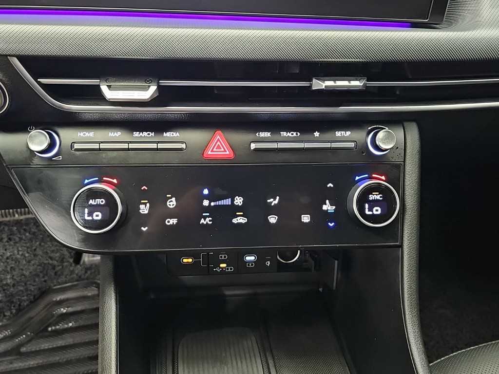 HYUNDAI Sonata - Vista 10