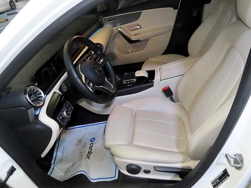 Mercedes Benz A Class - Vista 6