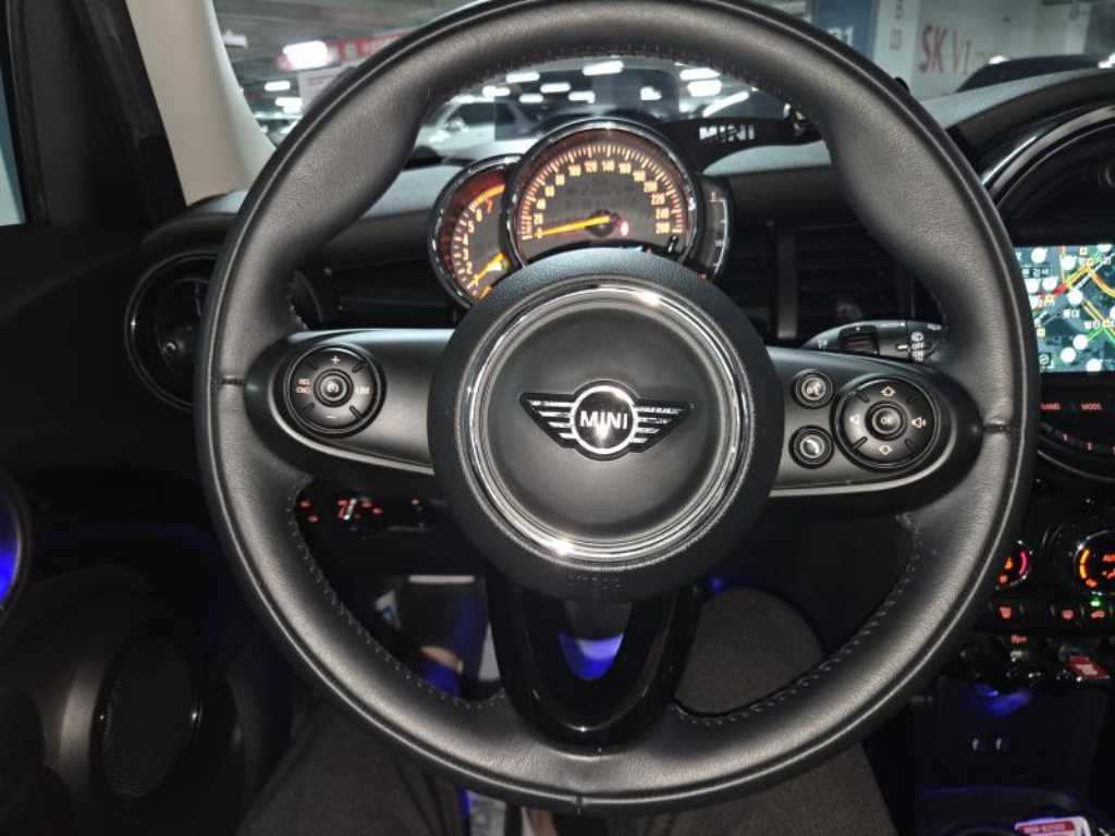 Mini Cooper - Vista 9