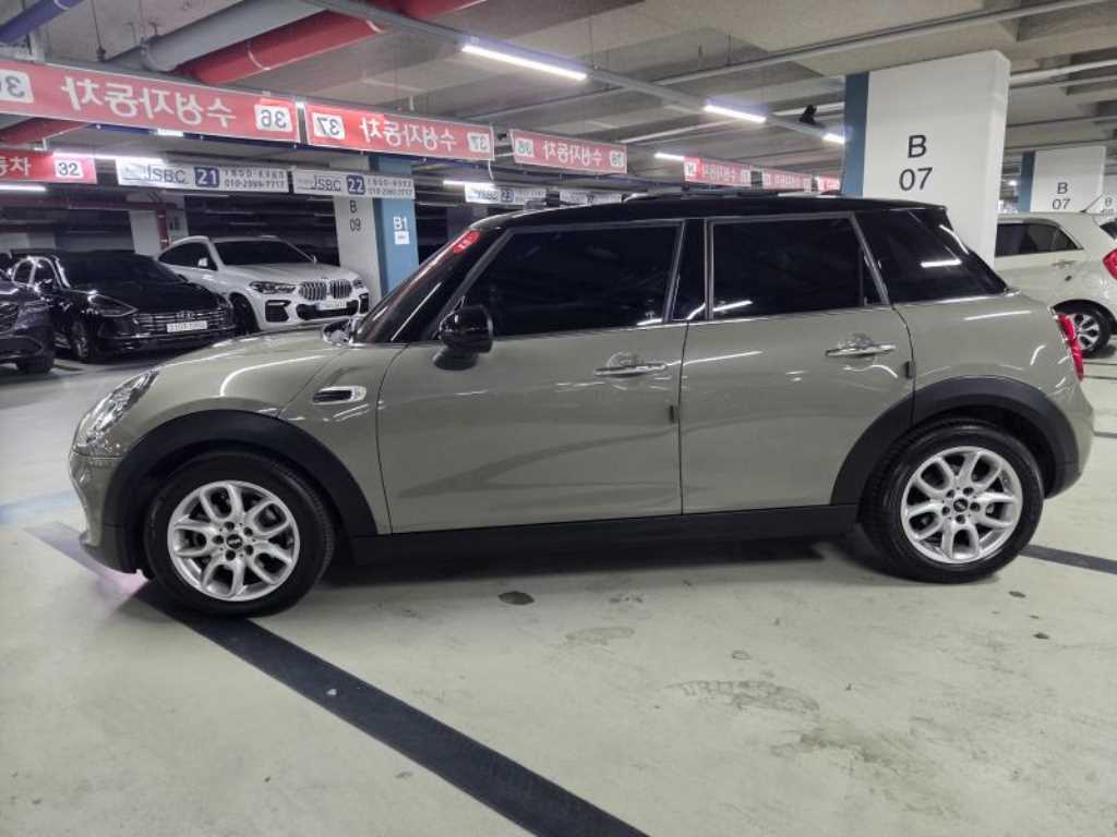 Mini Cooper - Vista 3