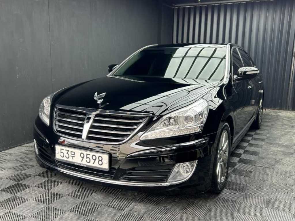 HYUNDAI Equus - Vista 4