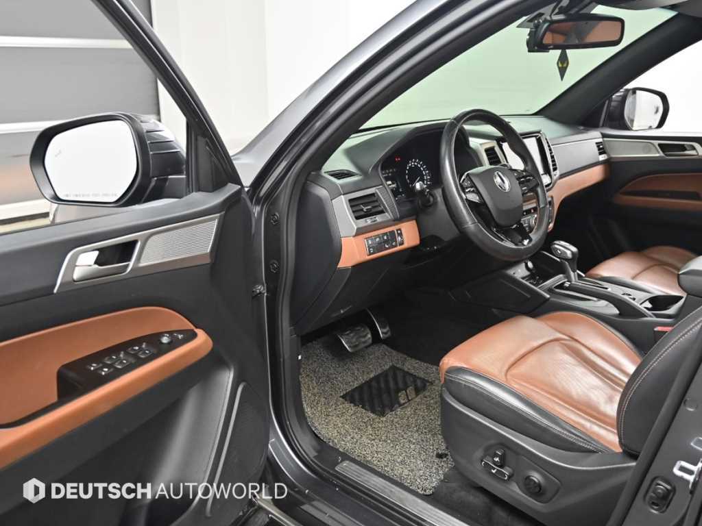 Ssangyong Rexton - Vista 12