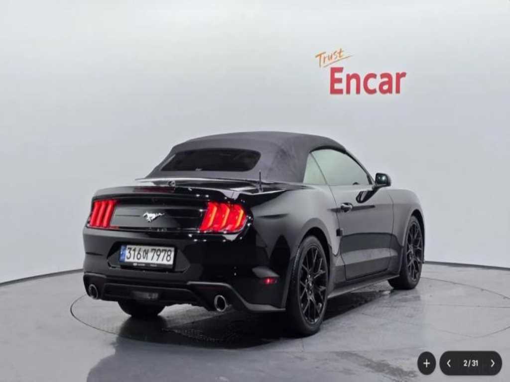 Ford Mustang - Vista 2