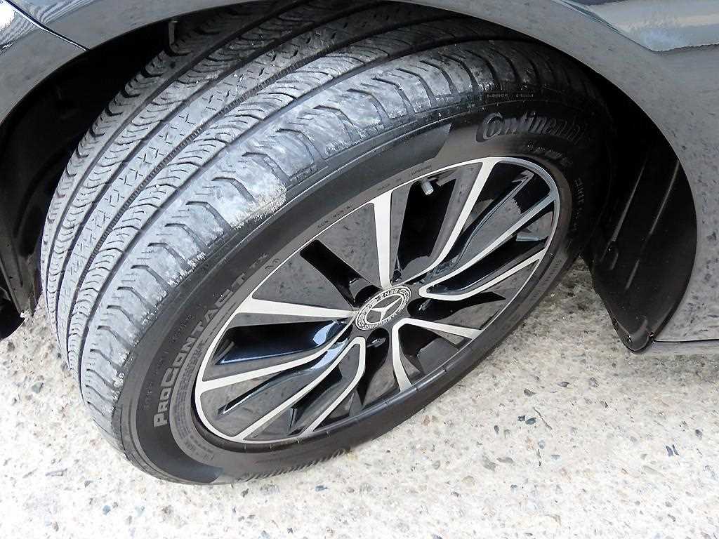 Mercedes Benz C Class 2020 Negro - Importación desde Corea - HF Imports Iquique - Foto 19