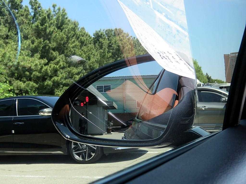 Genesis G80 - Vista 6