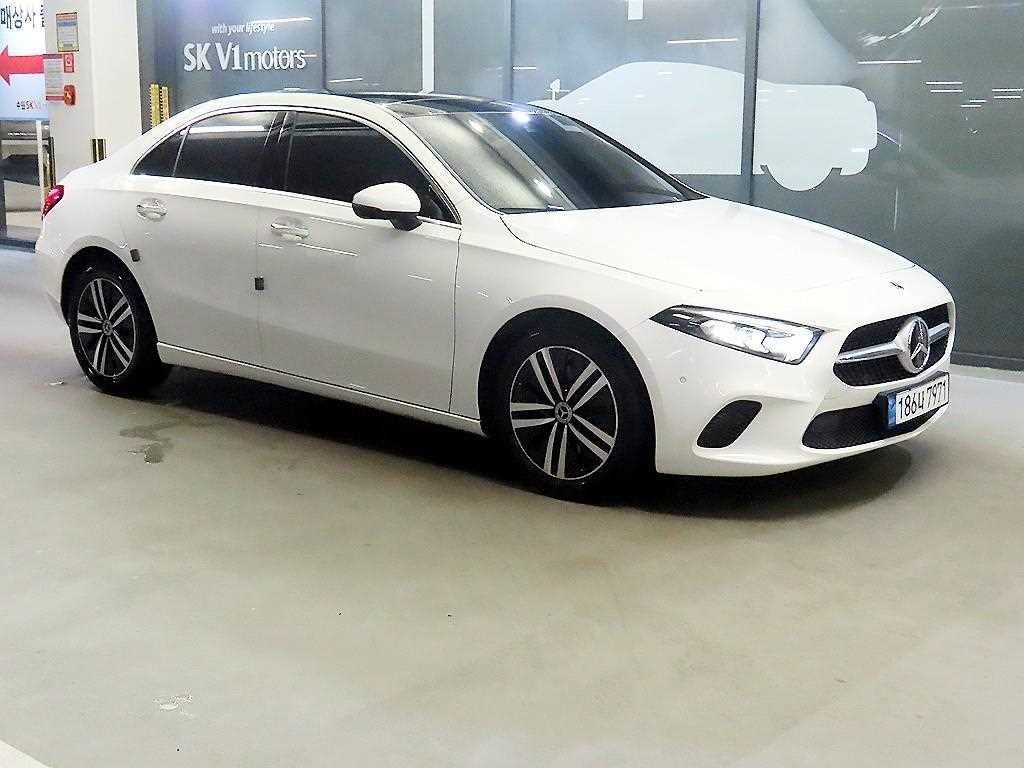 Mercedes Benz A Class 2022 Blanco - Importación desde Corea - HF Imports Iquique - Foto 1