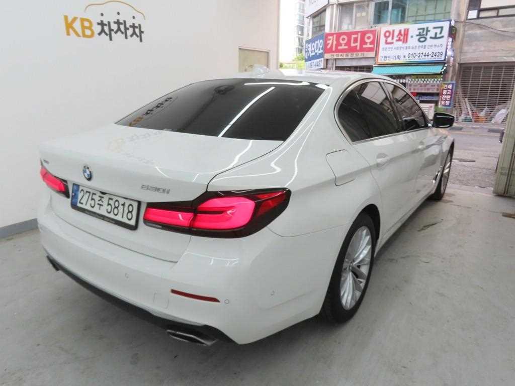 BMW 5 Series - Vista 3