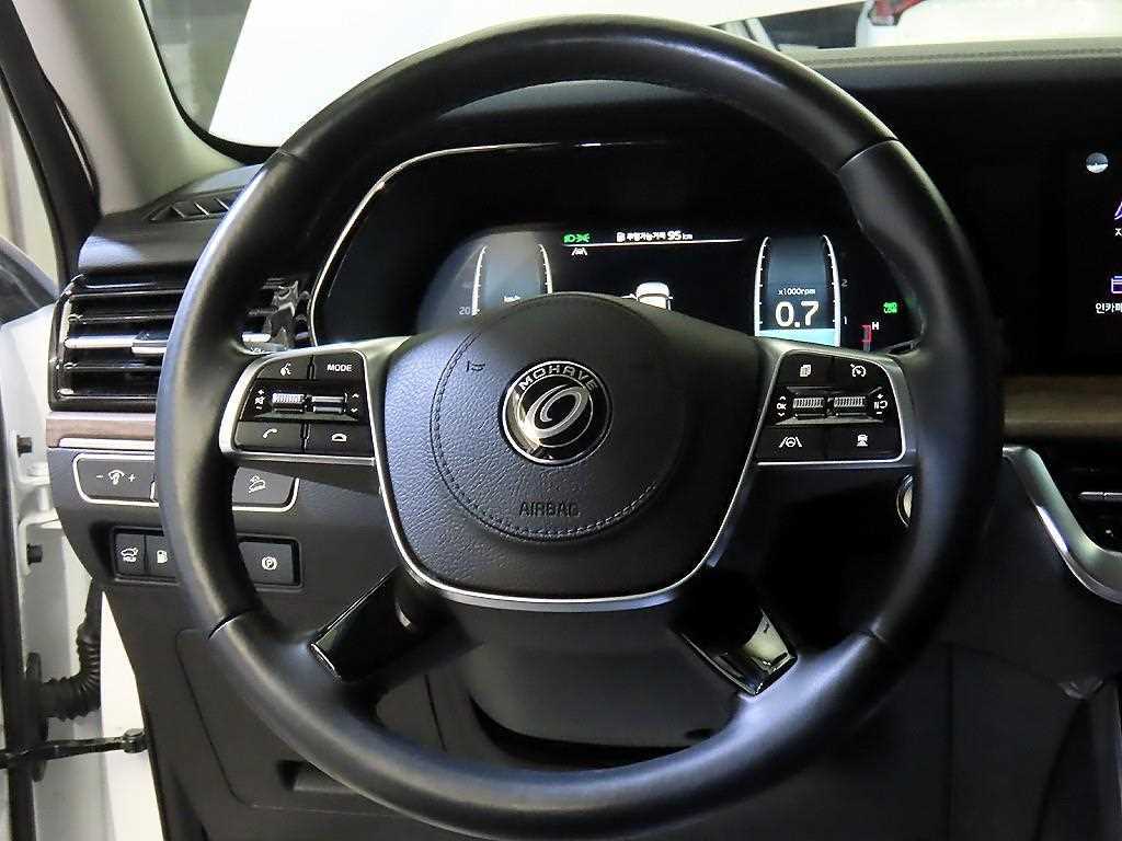 KIA Mohave - Vista 8