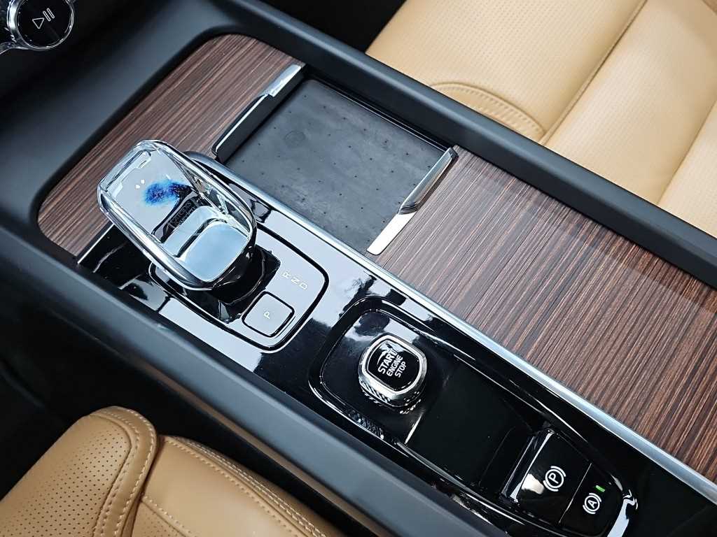 Volvo XC60 - Vista 8