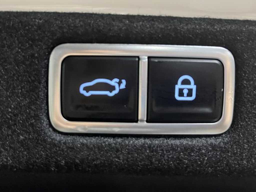 HYUNDAI Grandeur - Vista 7