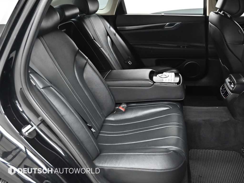Genesis G80 - Vista 12