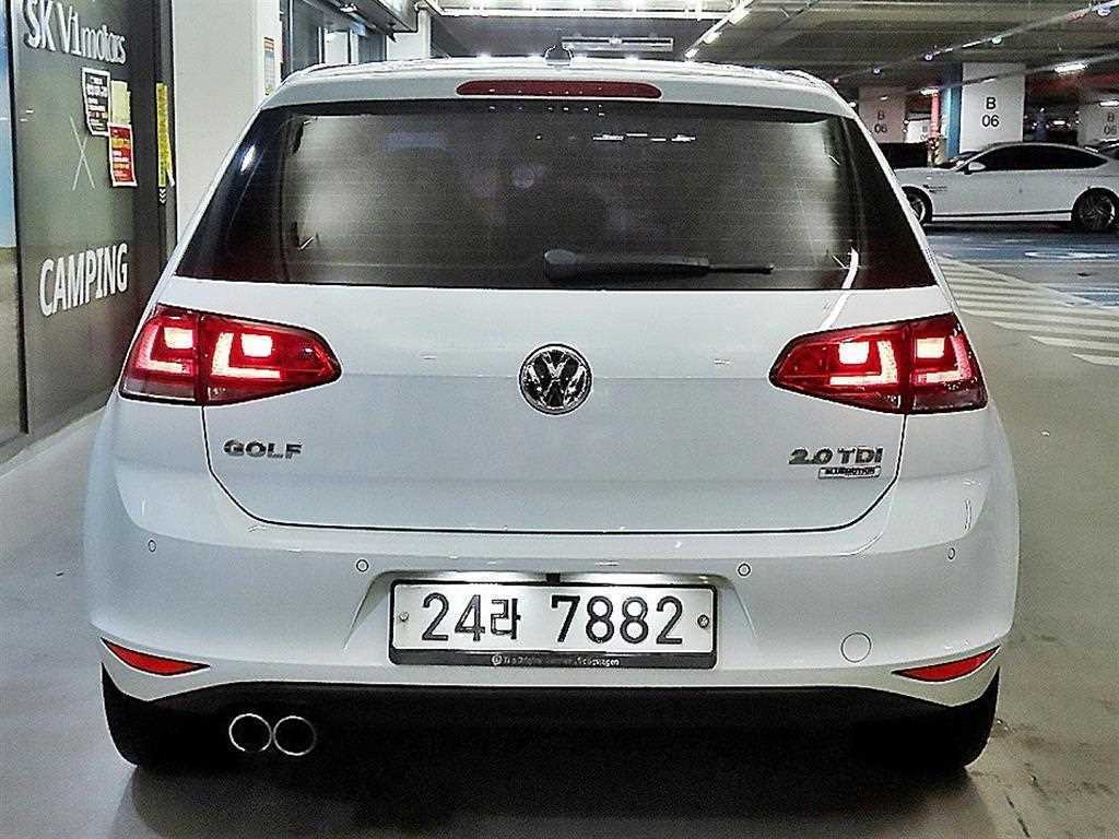 Volkswagen Golf - Vista 5