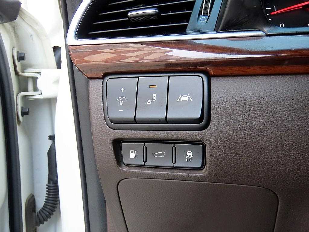 KIA K7 2016 Blanco - Importación desde Corea - HF Imports Iquique - Foto 13