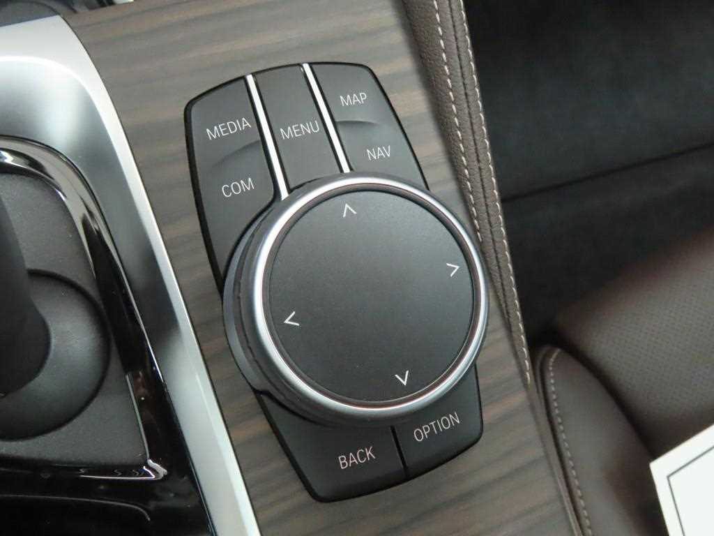 BMW 5 Series 2021 Blanco - Importación desde Corea - HF Imports Iquique - Foto 13