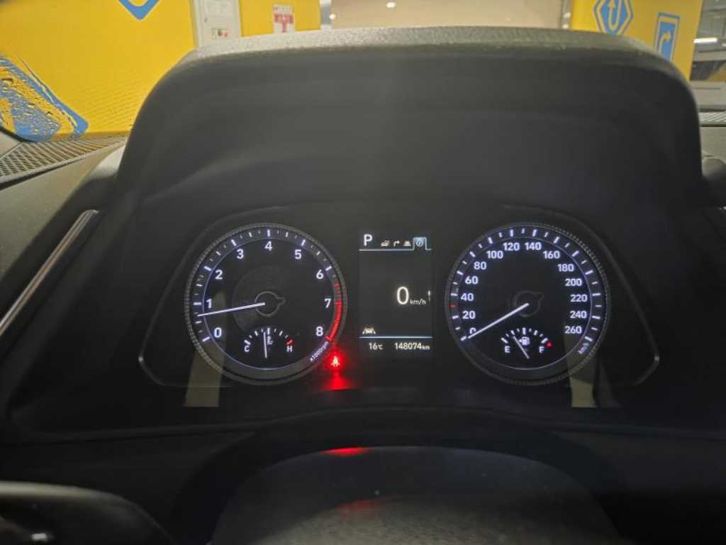 HYUNDAI Sonata - Vista 5