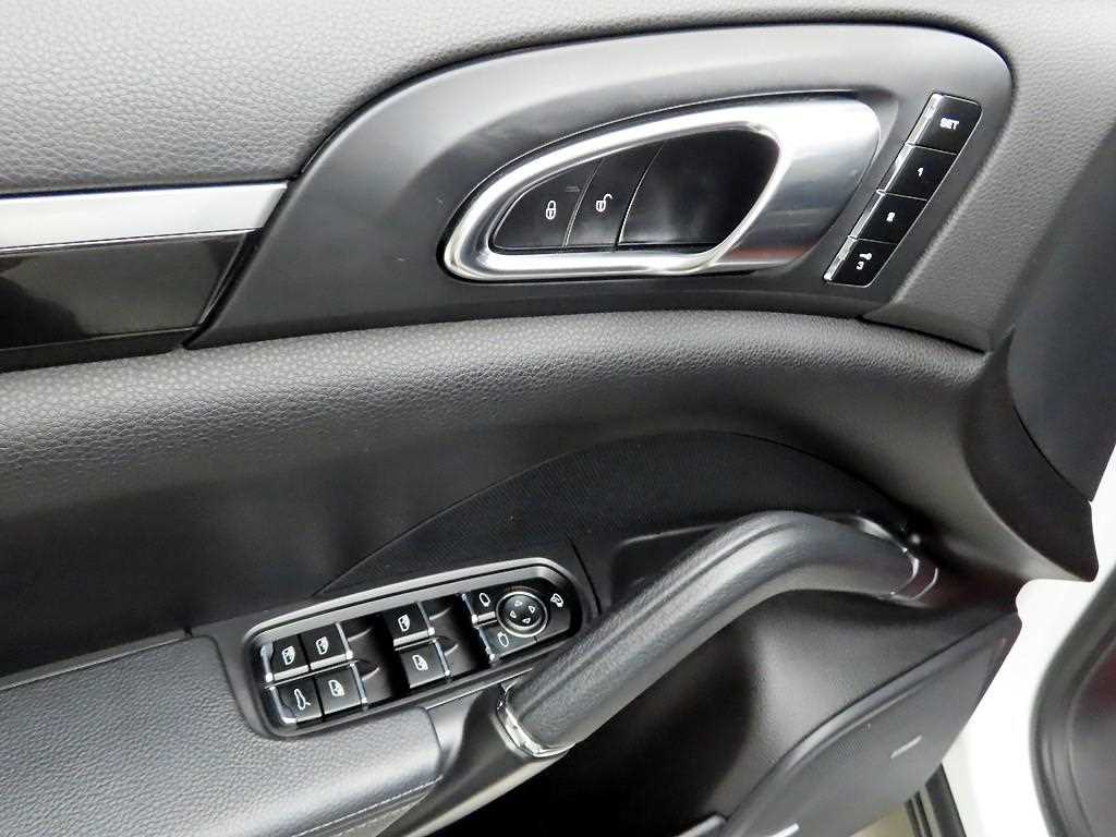 Porsche Cayenne - Vista 11