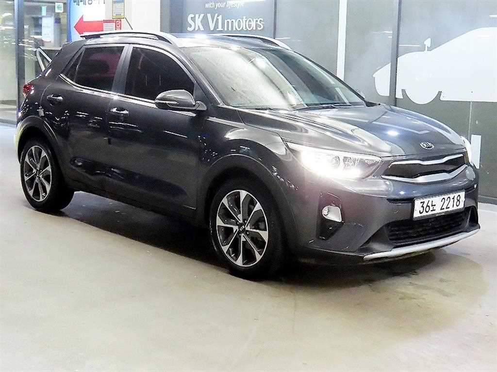 KIA Stonic 2018 - Importación desde Corea - HF Imports Iquique - Foto 1