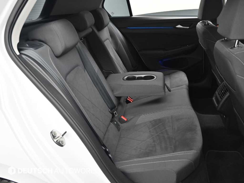 Volkswagen Golf - Vista 12