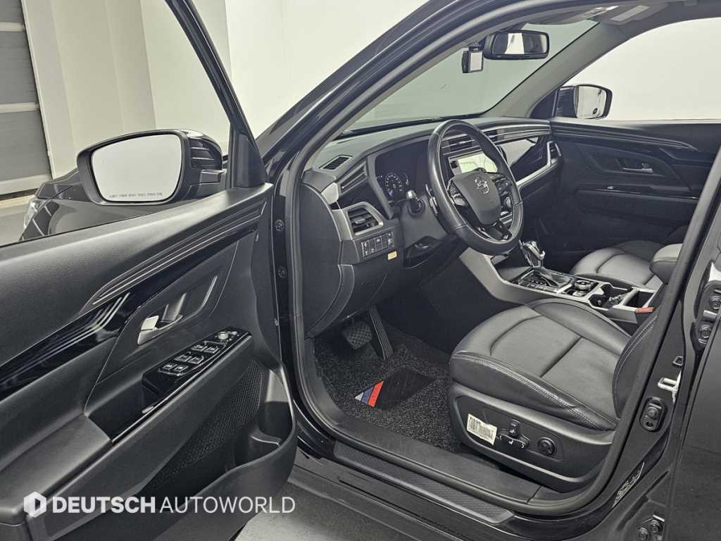 Ssangyong Korando - Vista 11