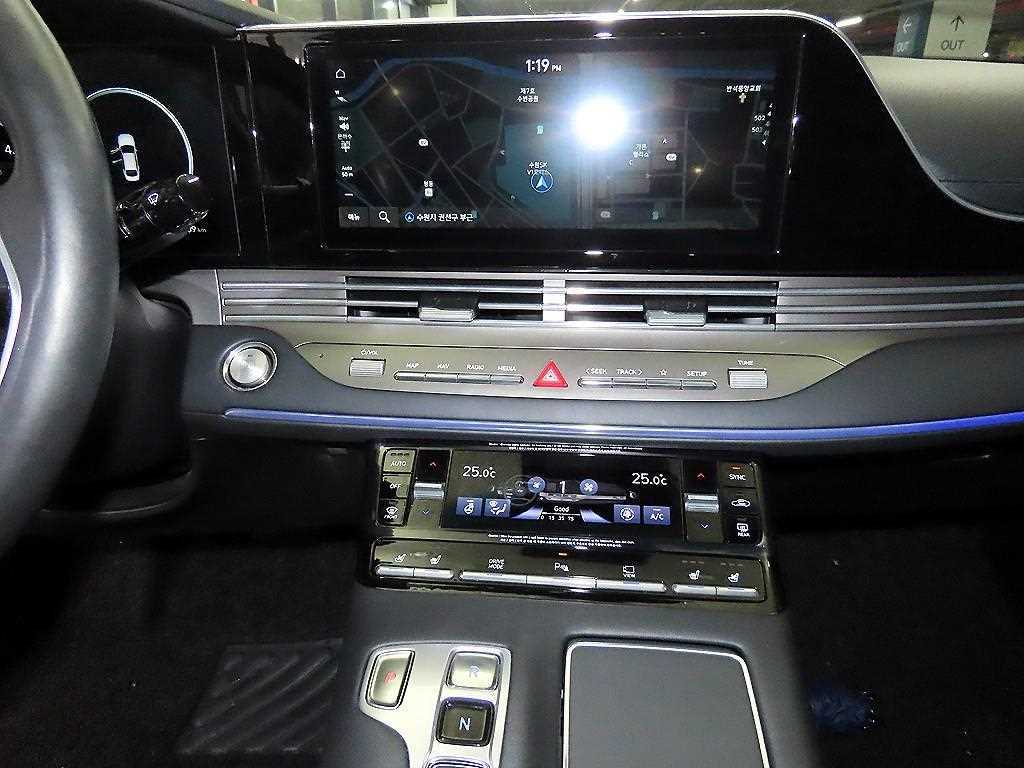 HYUNDAI Grandeur - Vista 11