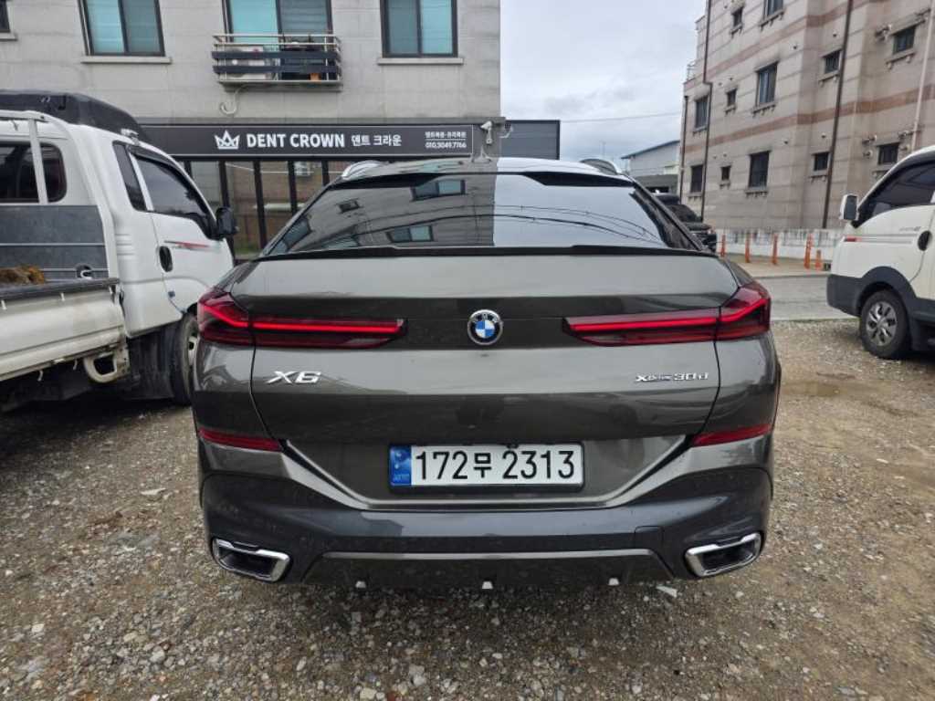 BMW X6 - Vista 4