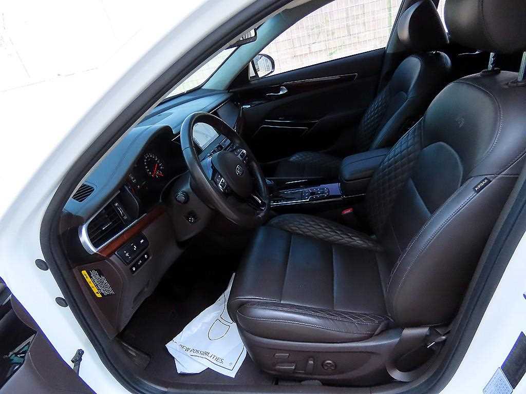 KIA K7 - Vista 5