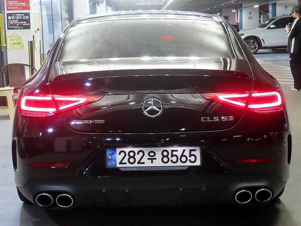 Mercedes Benz CLS Class - Vista 5