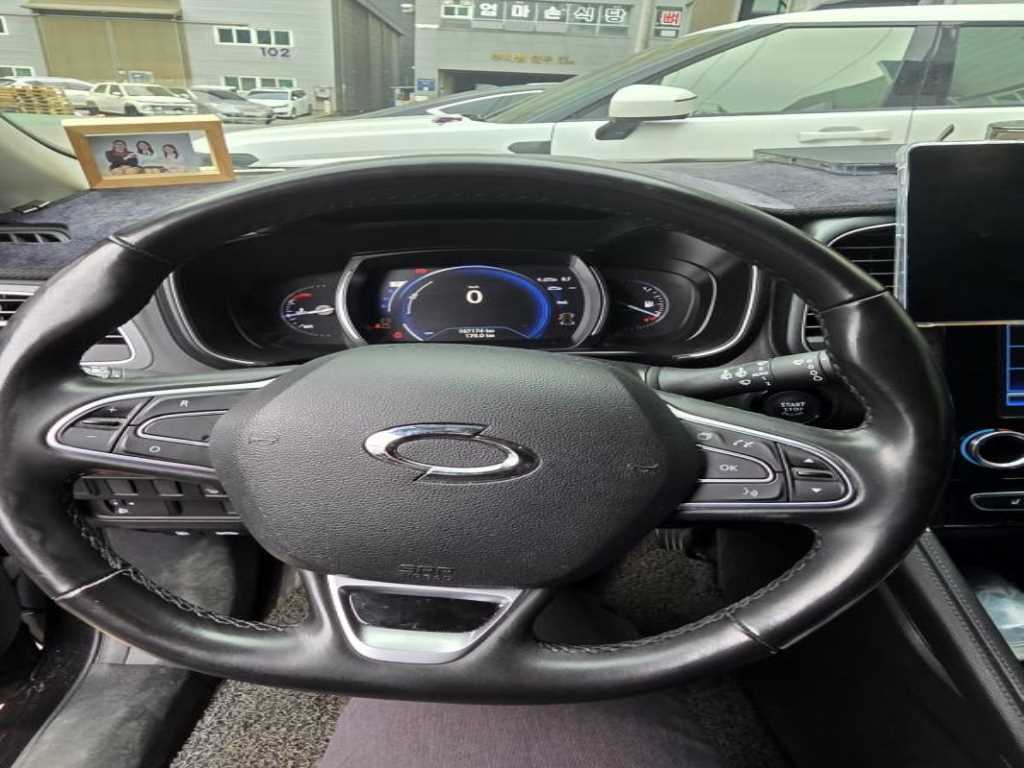 SAMSUNG QM6 - Vista 3