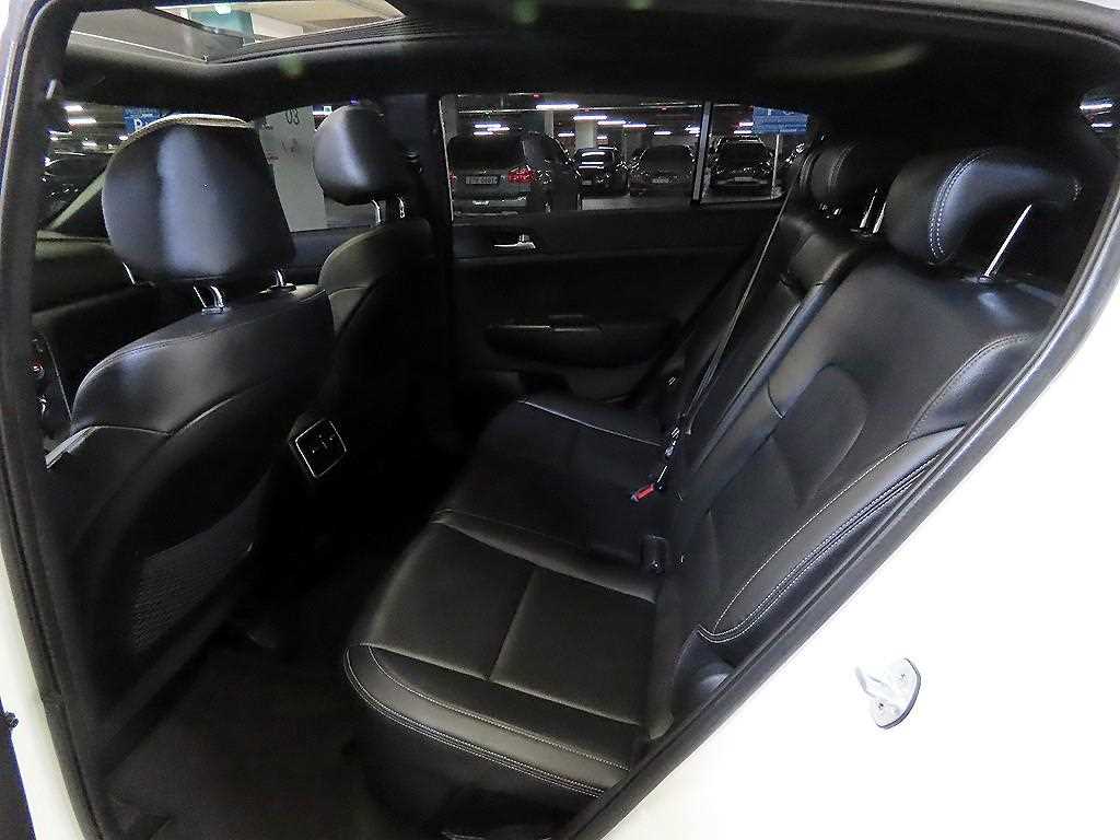KIA Sportage - Vista 7