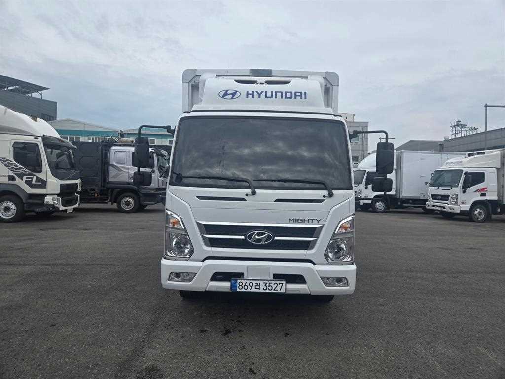 medium and large cargo truck - Vista 2