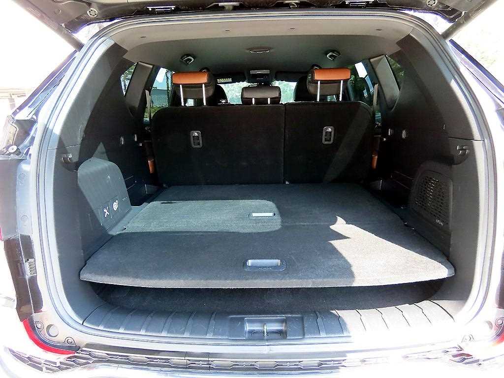 Ssangyong Rexton 2018 Negro - Importación desde Corea - HF Imports Iquique - Foto 17