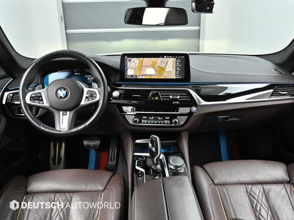 BMW 5 Series - Vista 7