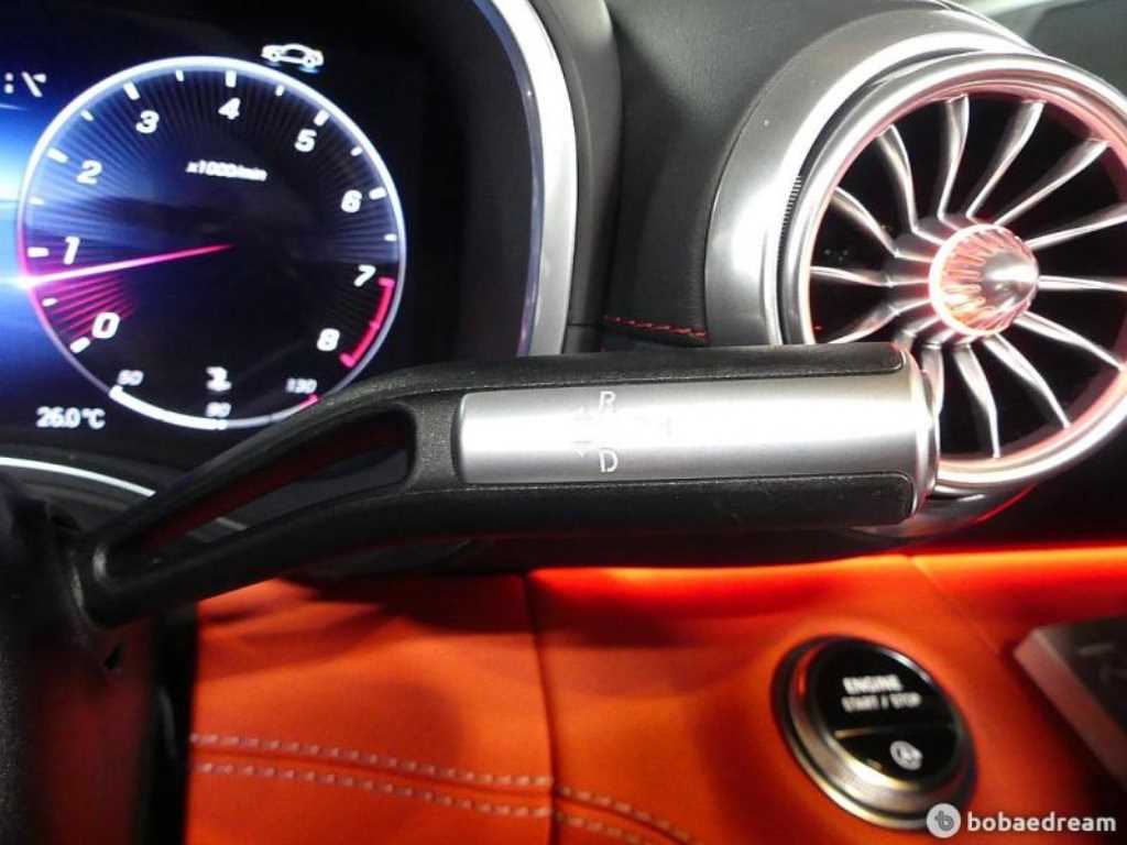 Mercedes Benz SL Class - Vista 5