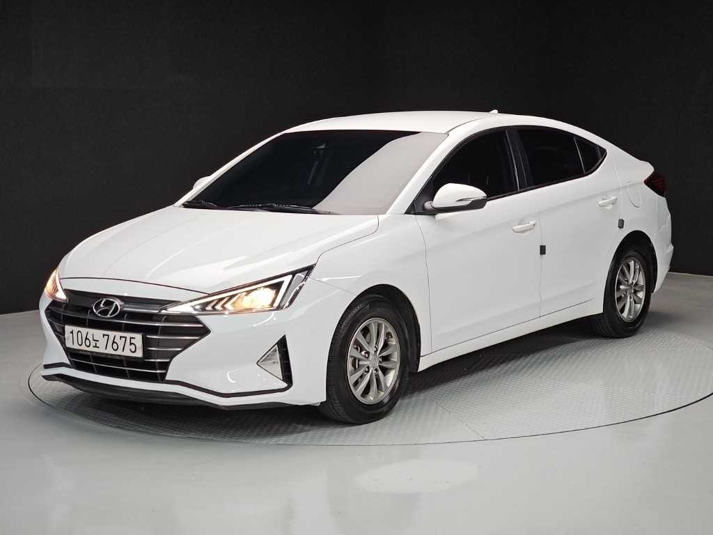 HYUNDAI Avante 2020 Blanco - Importación desde Corea - HF Imports Iquique - Foto 1