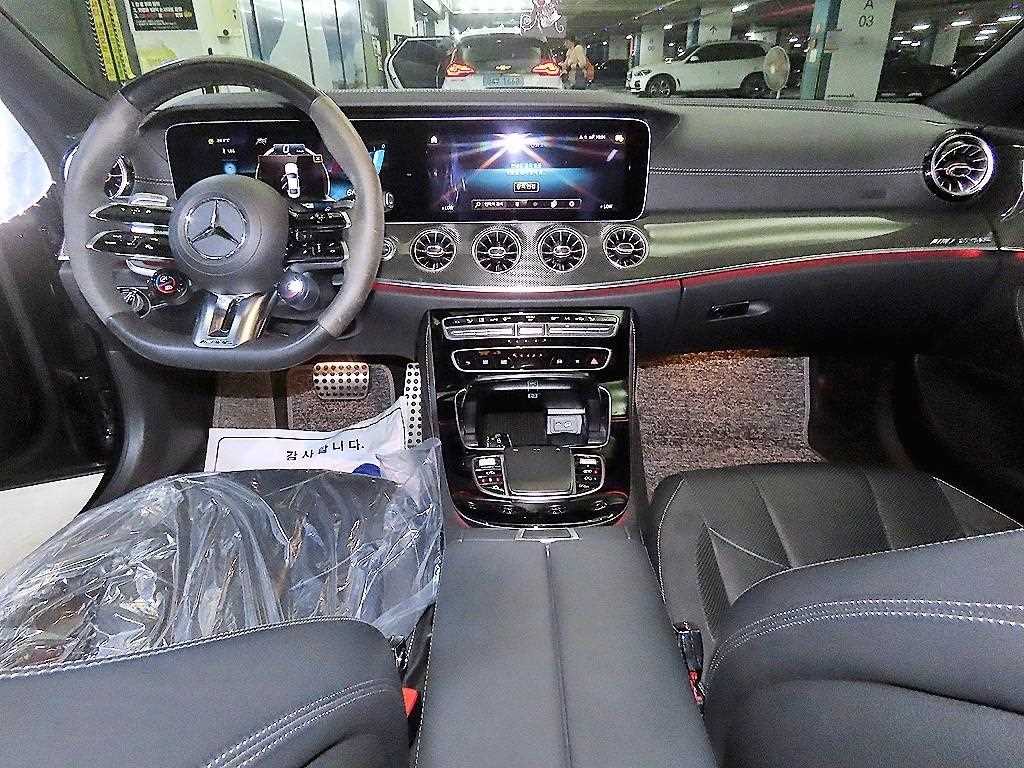 Mercedes Benz CLS Class - Vista 10