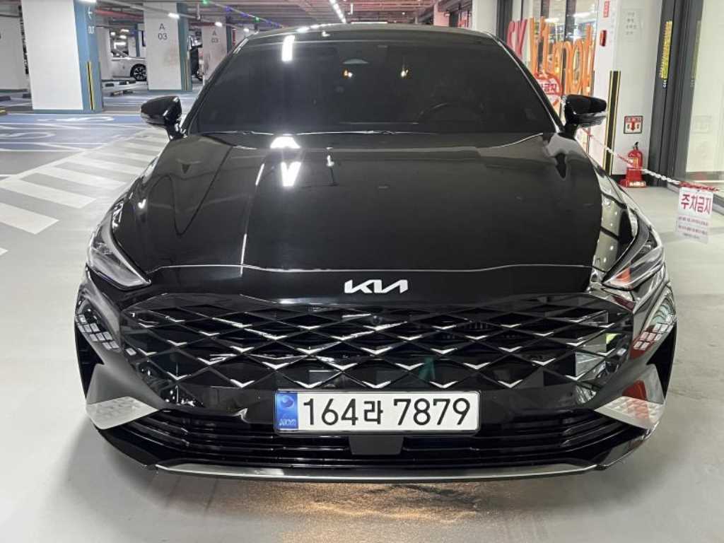 KIA K8 - Vista 3