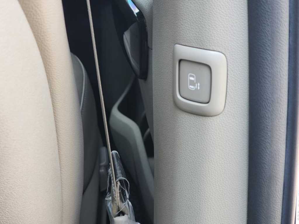 KIA Carnival 2015 Negro - Importación desde Corea - HF Imports Iquique - Foto 15