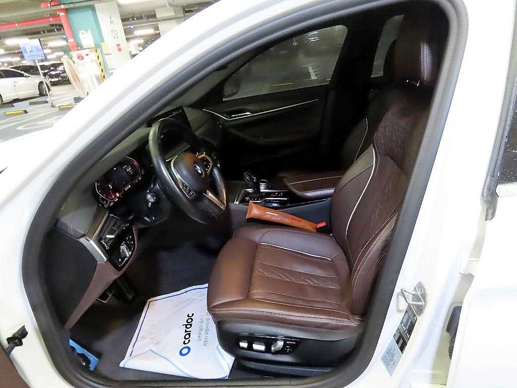 BMW 5 Series - Vista 6