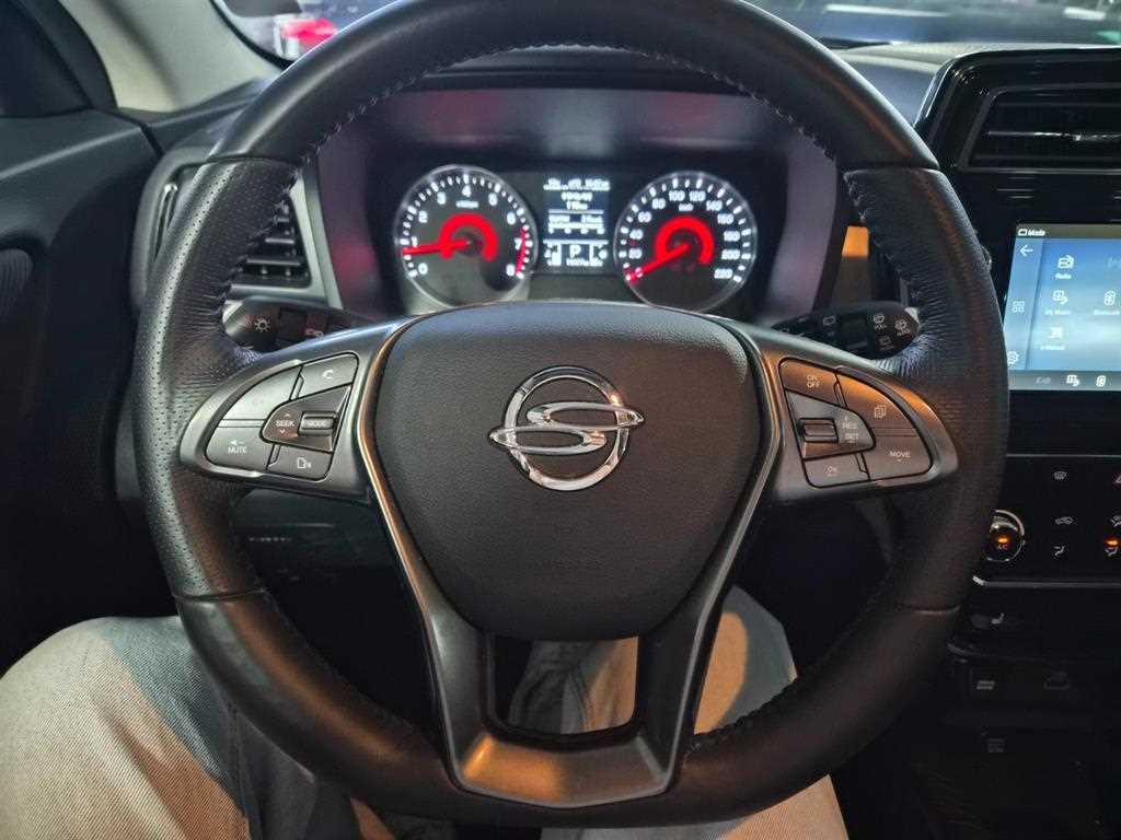 Ssangyong Tivoli - Vista 6