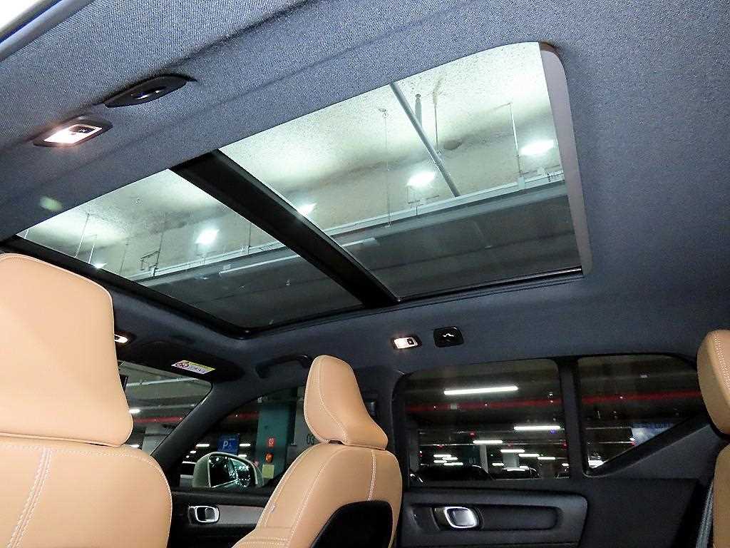 Volvo XC40 2022 Blanco - Importación desde Corea - HF Imports Iquique - Foto 15