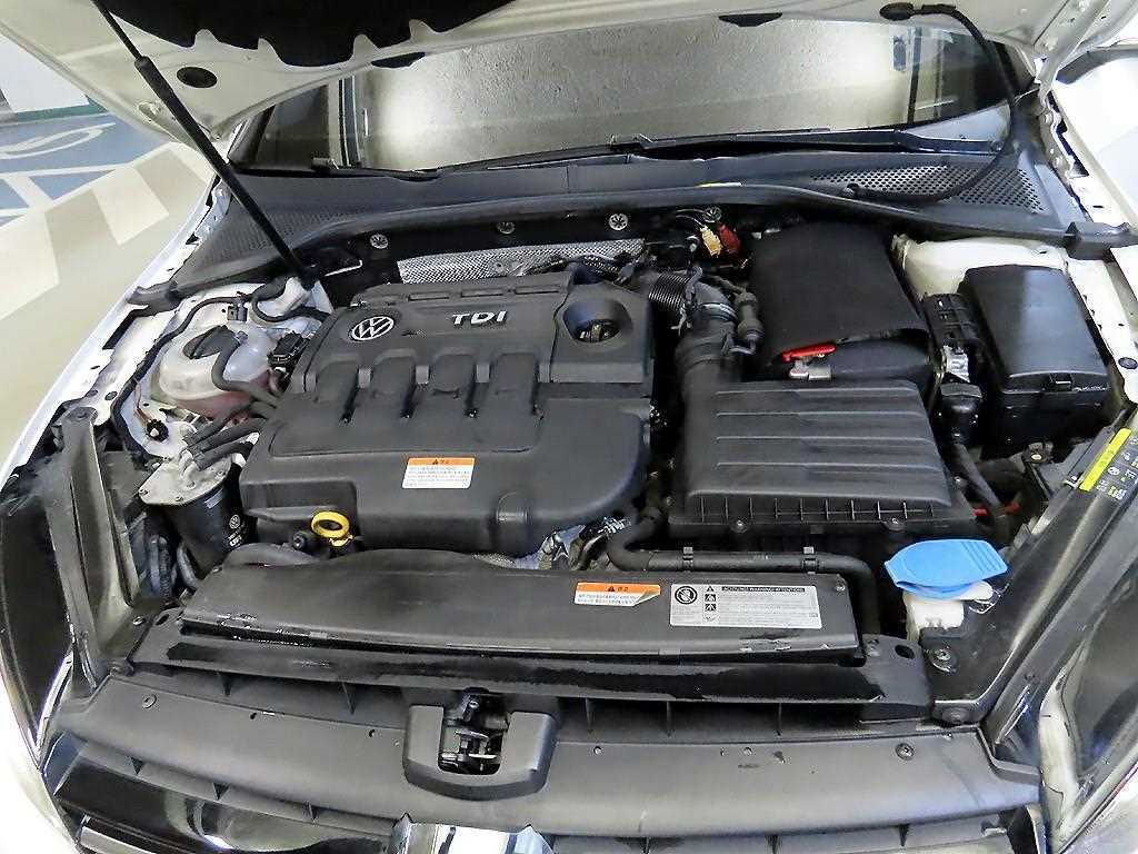 Volkswagen Golf 2015 Blanco - Importación desde Corea - HF Imports Iquique - Foto 19